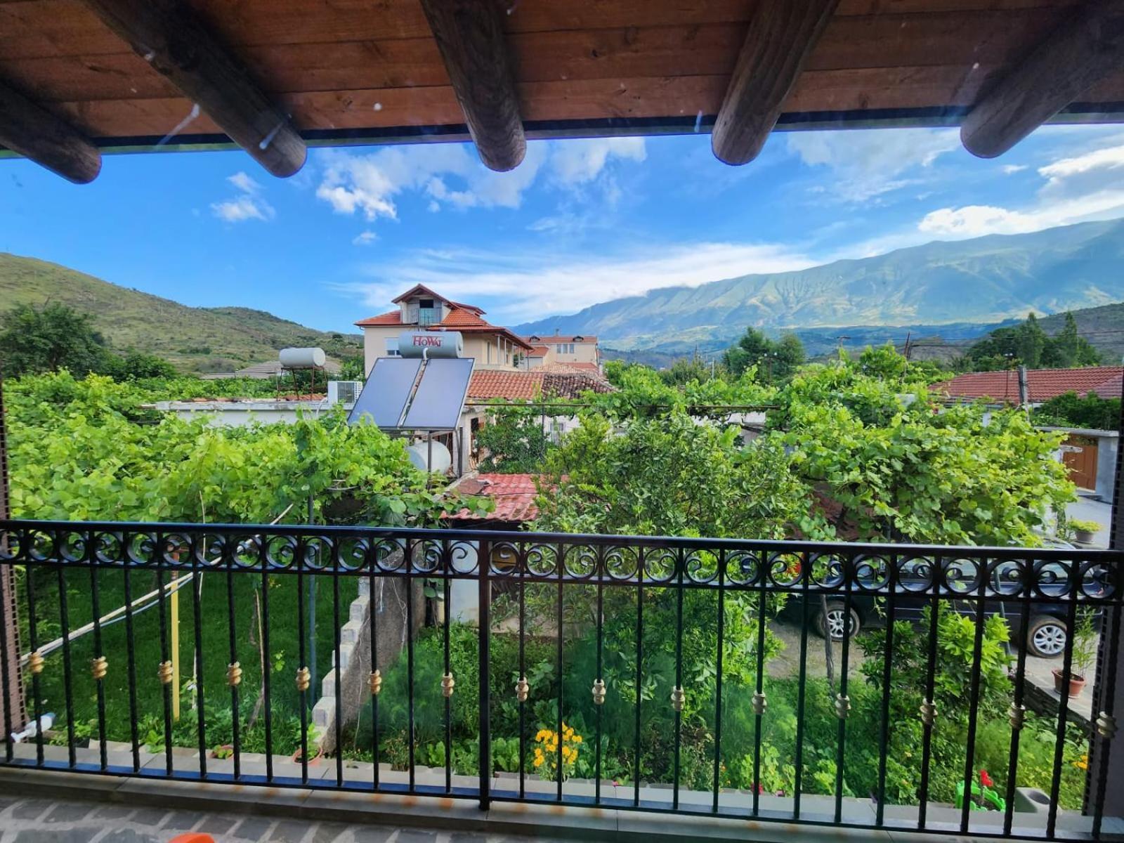 Villa Shuaipaj Gjirokastër Exteriér fotografie